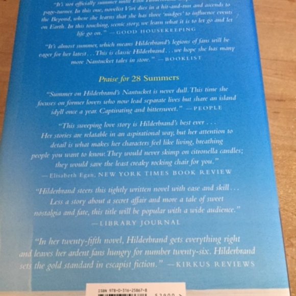 The Hotel Nantucket hardcover 1st Edition book by Elin Hildebrand - Picture 3 of 3